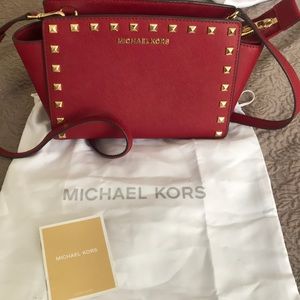 Michael Kors small handbag, like new.